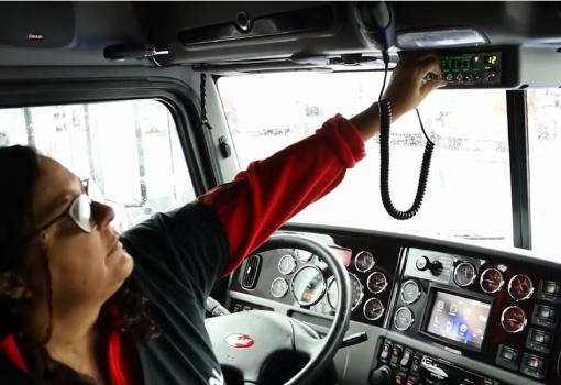 Do truckers use CB Radios anymore? Do truckers use CB Radios anymore?